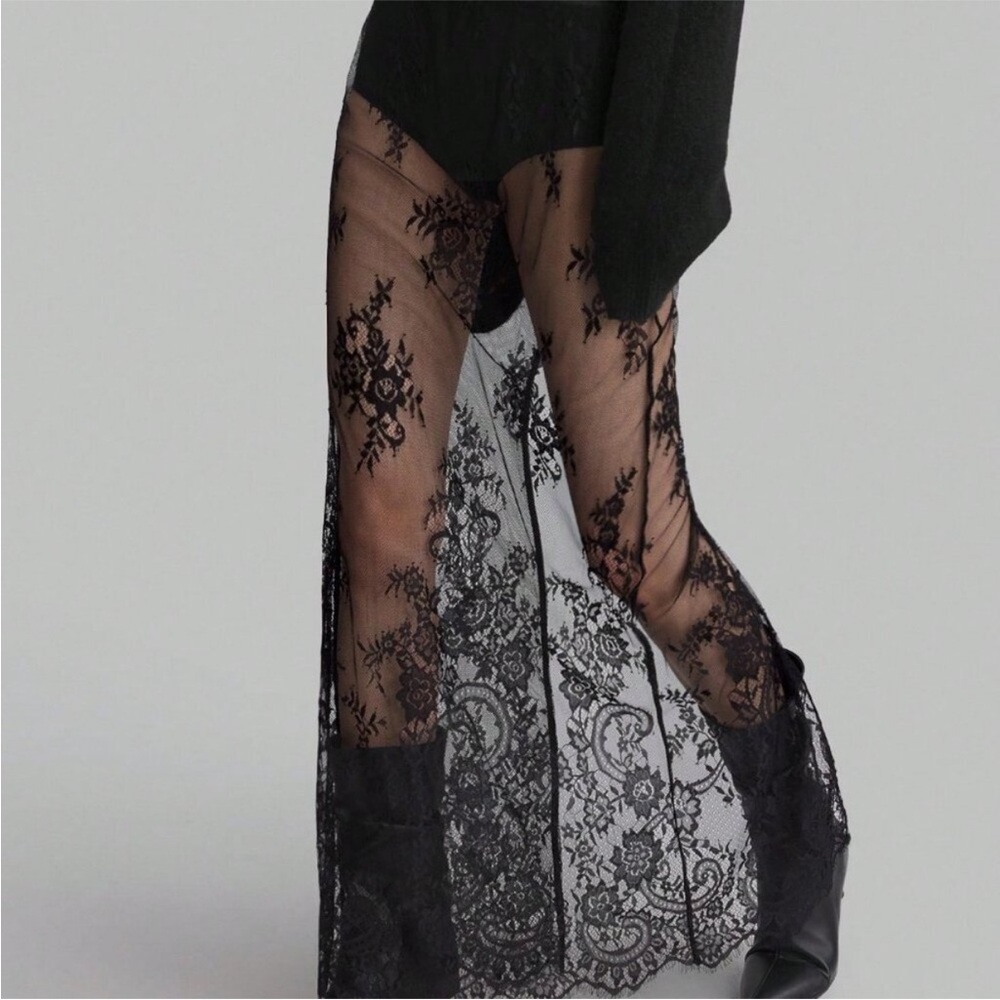 Restocked Lace Overlay Skirt Black New With Tags